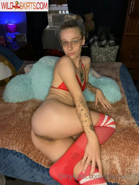 allierae236 / allierae236 / theallierae nude OnlyFans, Instagram leaked photo #44