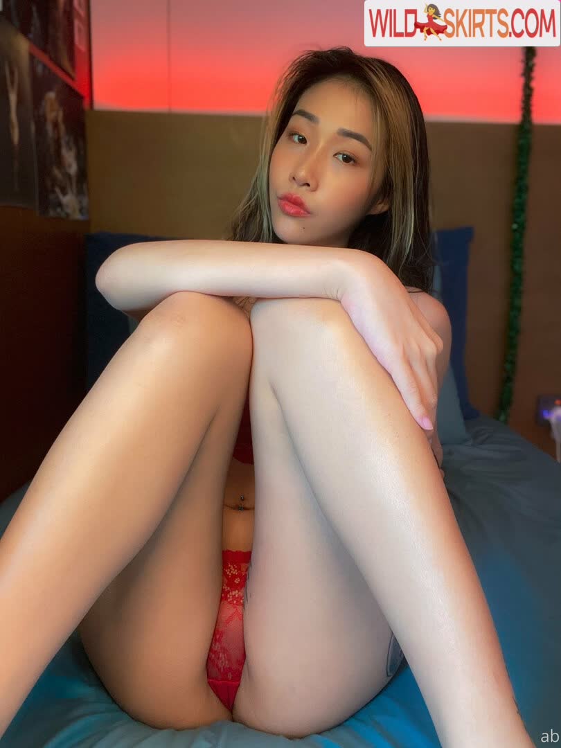 Aloebambi nude leaked photo #74