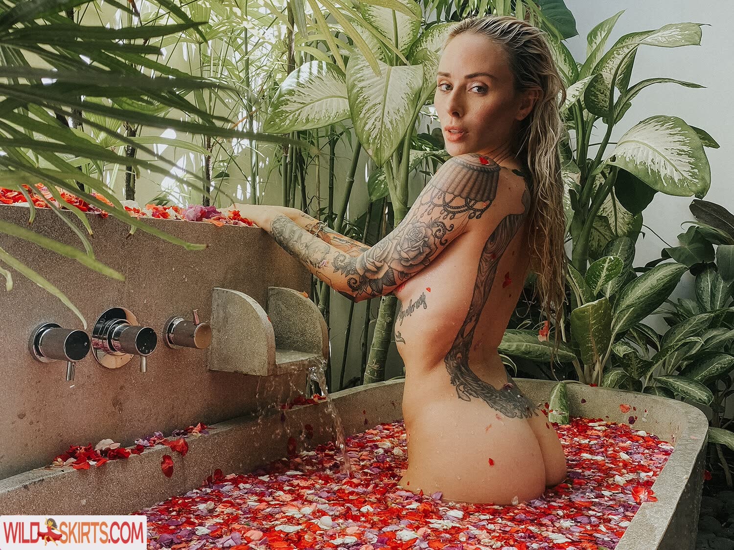 Alysha Nett nude leaked photo #408