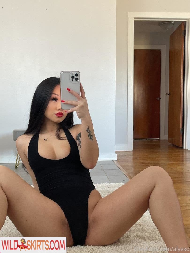 alyvxo / Alyv.xo / alyvxo nude OnlyFans, Instagram leaked photo #2