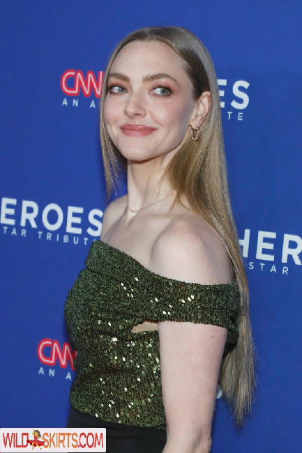 Amanda Seyfried / amandaseyfried / mingey nude Instagram leaked photo #258