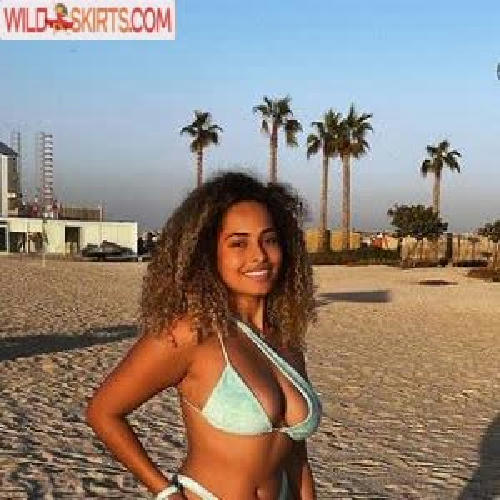 Amber Gill / amberrosegill nude Instagram leaked photo #6