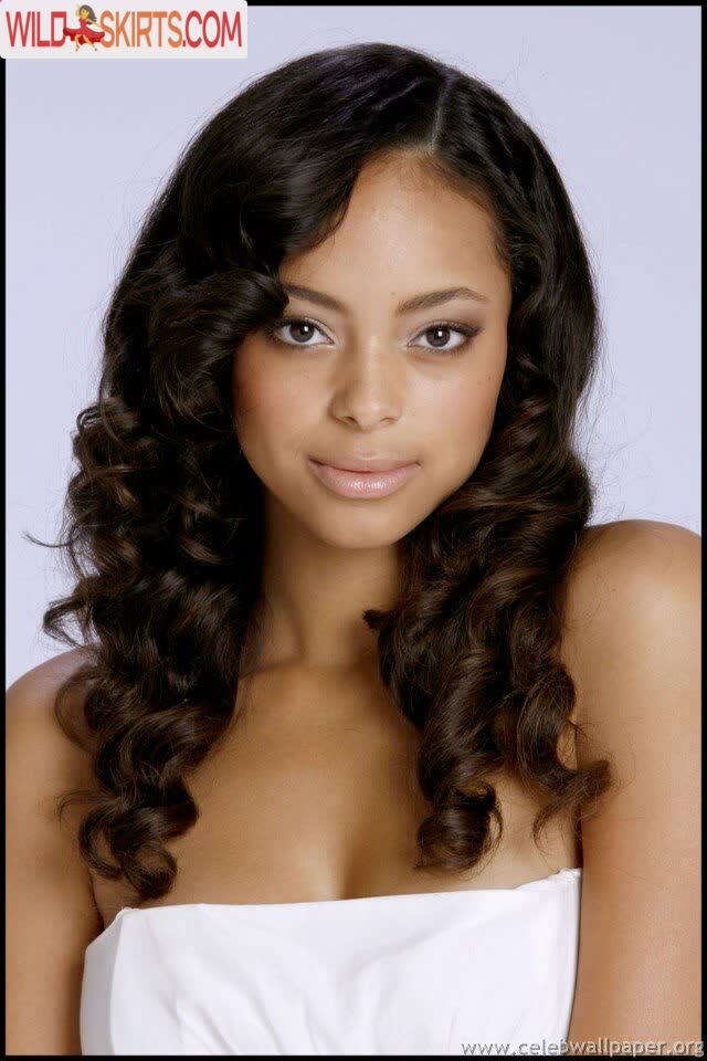 Amber Stevens West nude leaked photo #30