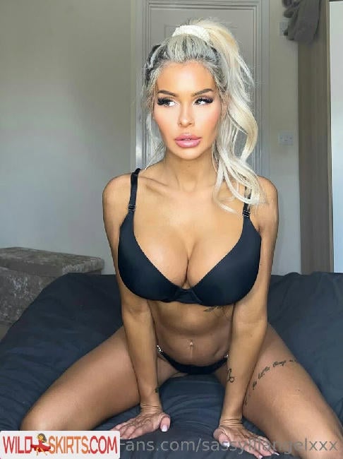 amberroseee111 / amberroseee111 / sassylilangelxxx nude OnlyFans, Instagram leaked photo #42