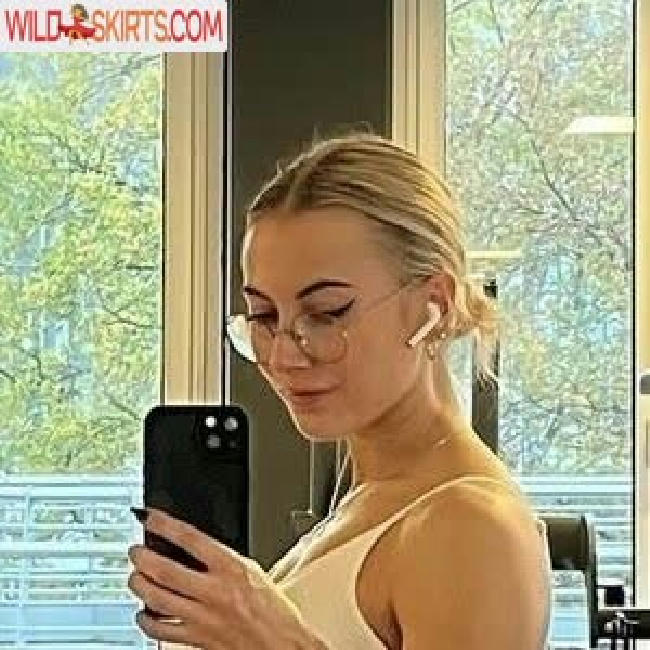 Amelie Waida / ameliewaida / secret_ami nude OnlyFans, Instagram leaked photo #11