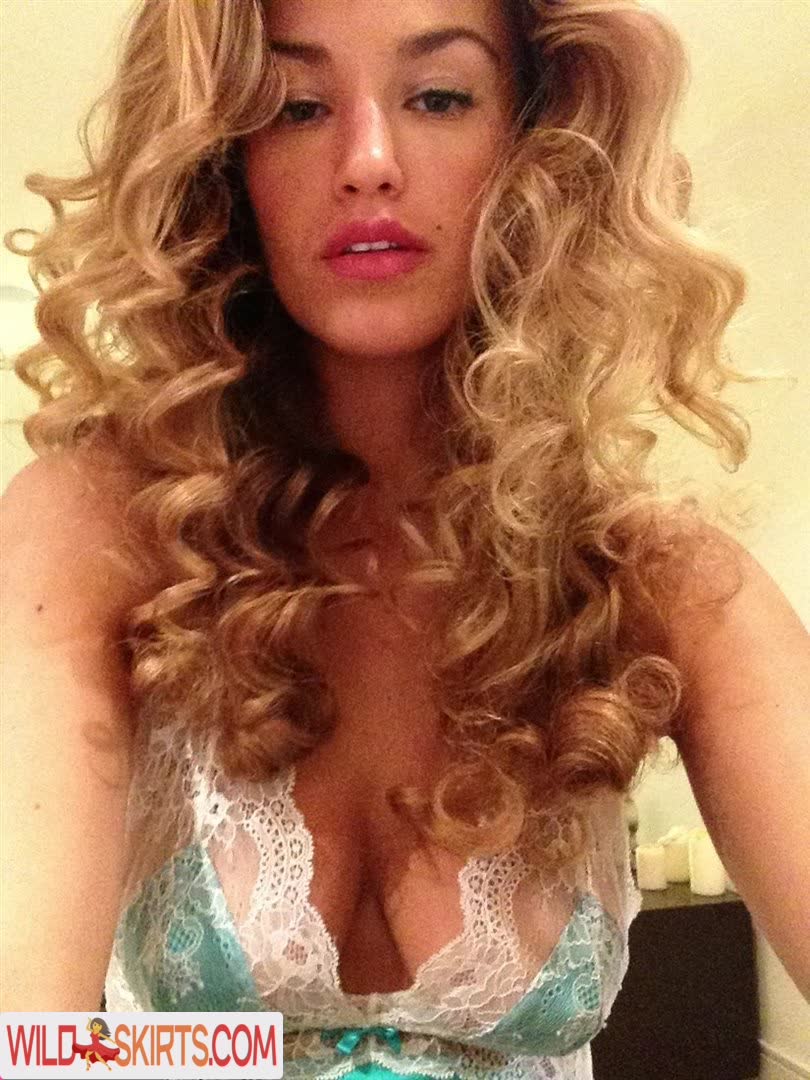 Amy Willerton nude leaked photo #25