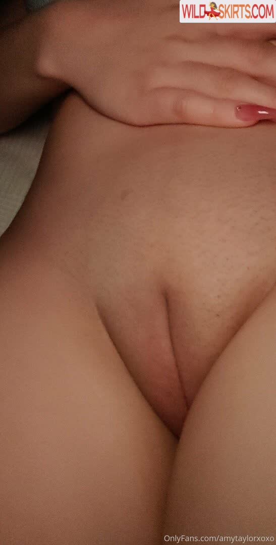 Amytaylorxoxo nude leaked photo #32