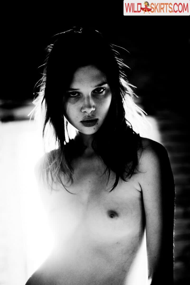 Anais Pouliot nude leaked photo #48