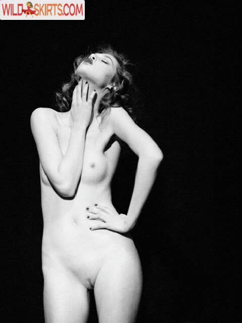 Anais Pouliot / anais_pouliot nude Instagram leaked photo #64