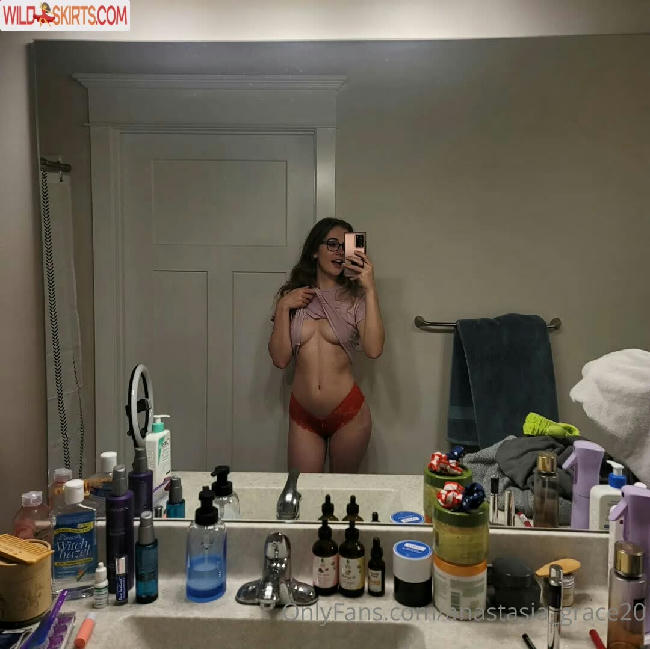 anastasia_grace20 / anastasia_grace20 / anastasiabettini nude OnlyFans, Instagram leaked photo #13