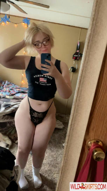 Anastasia Grey / GamerGirlNer nude OnlyFans, Instagram leaked photo #2