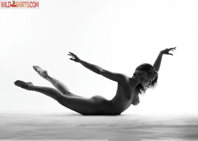 Anastasia Zavistovskaya / flex-anastasia / stretch__me nude OnlyFans, Instagram leaked photo #26