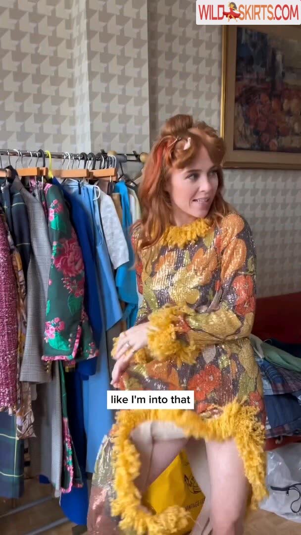 Angela Scanlon nude leaked photo #9