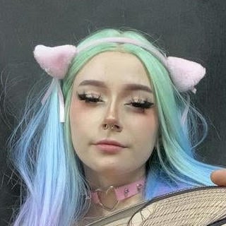 angelahalee avatar