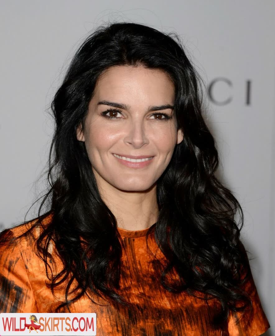 Angie Harmon nude leaked photo #30