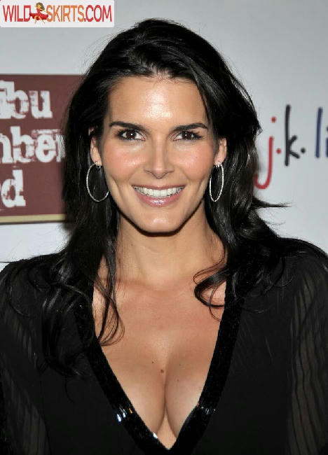 Angie Harmon / angieharmon nude Instagram leaked photo #57