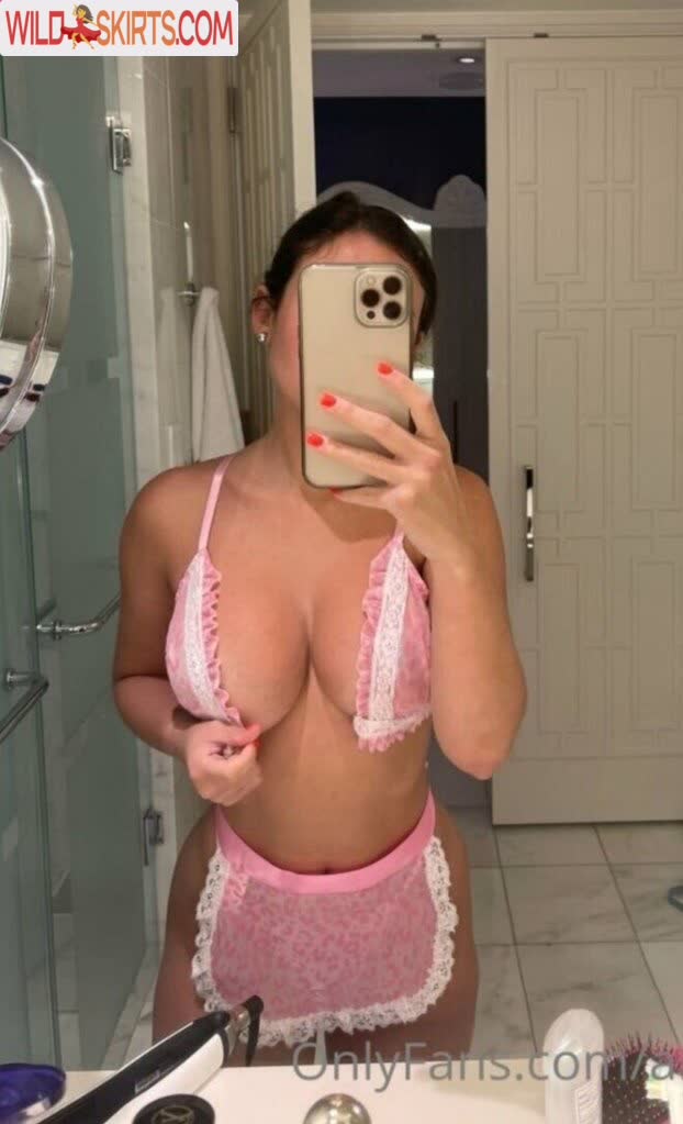 Angie Varona / angievarona nude OnlyFans, Instagram leaked photo #8