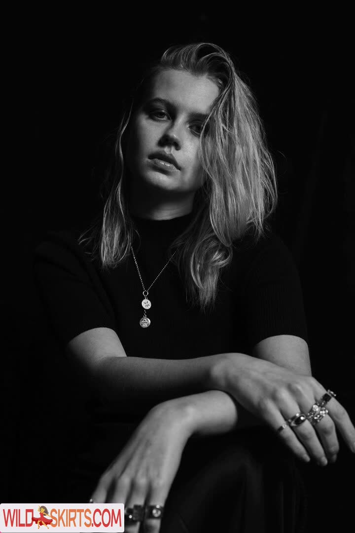 Angourie Rice nude leaked photo #120