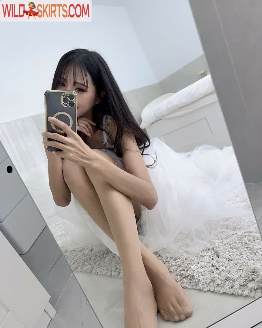 Anita Feifei nude leaked photo #466