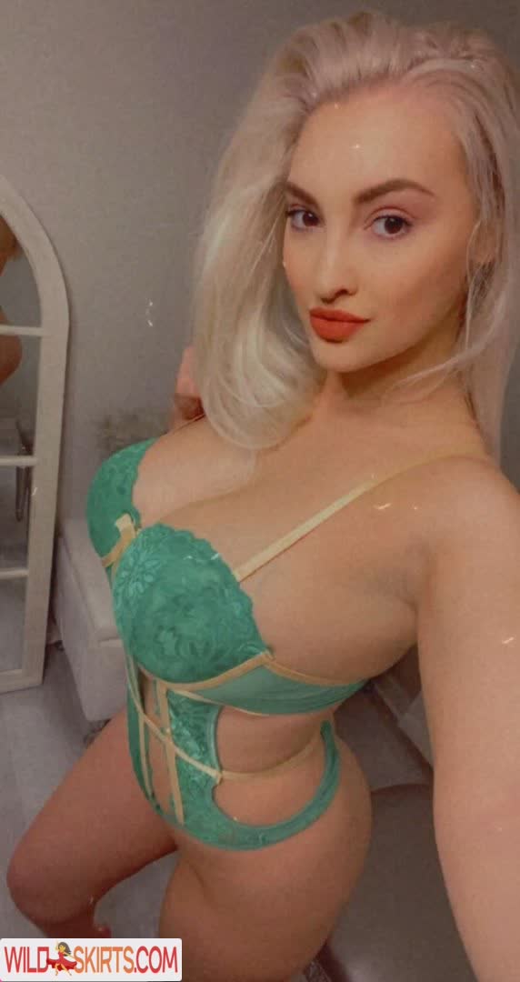 Anna Faith Carlson nude leaked photo #92