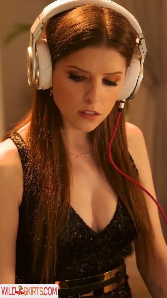 Anna Kendrick nude leaked photo #126