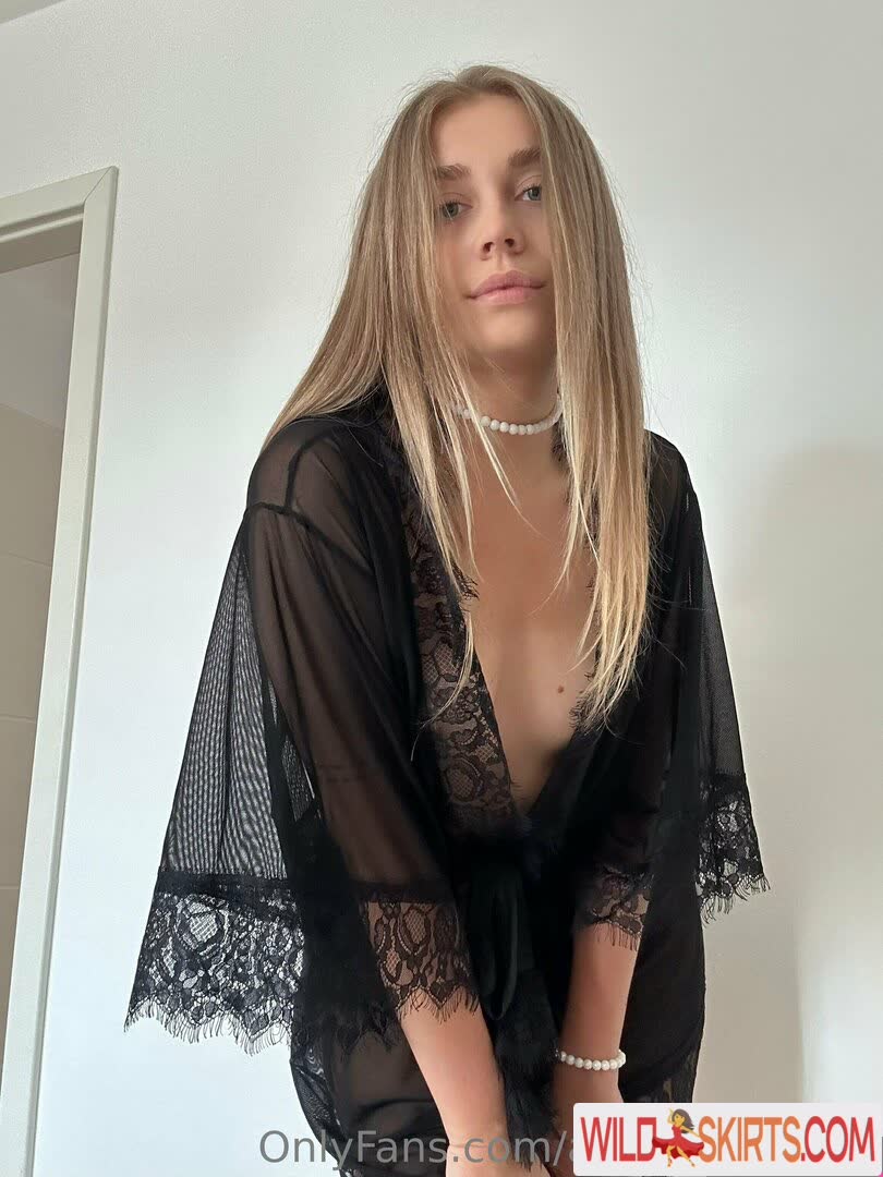 anna.miller.vip / anna.miller.vip / annamillller nude OnlyFans, Instagram leaked photo #3