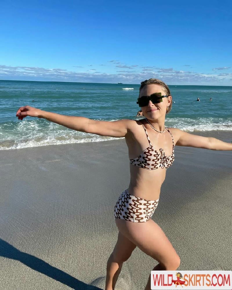 AnnaSophia Robb / annasophiarobb nude Instagram leaked photo #72