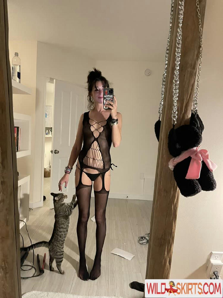 Anne Frank / annefrankhouse_official / lil_ann3frank / lilann3frank nude OnlyFans, Instagram leaked photo #52