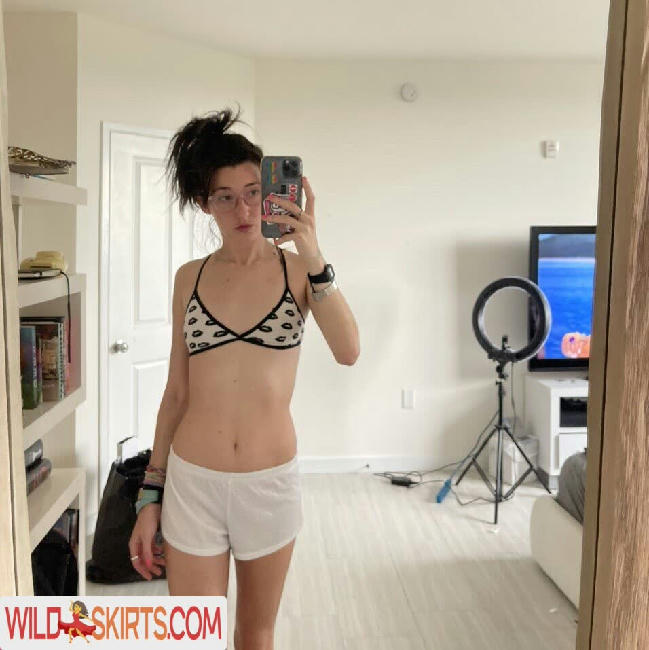 Anne Frank / annefrankhouse_official / lil_ann3frank / lilann3frank nude OnlyFans, Instagram leaked photo #124