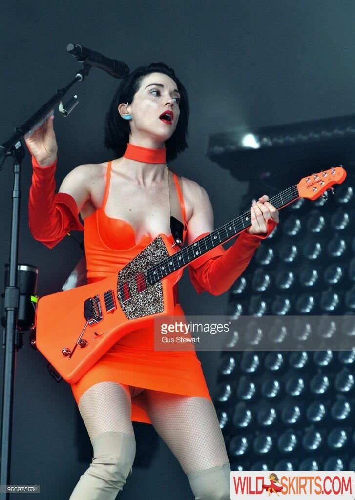 Annie Clark / St. Vincent / annie__clark nude Instagram leaked photo #1