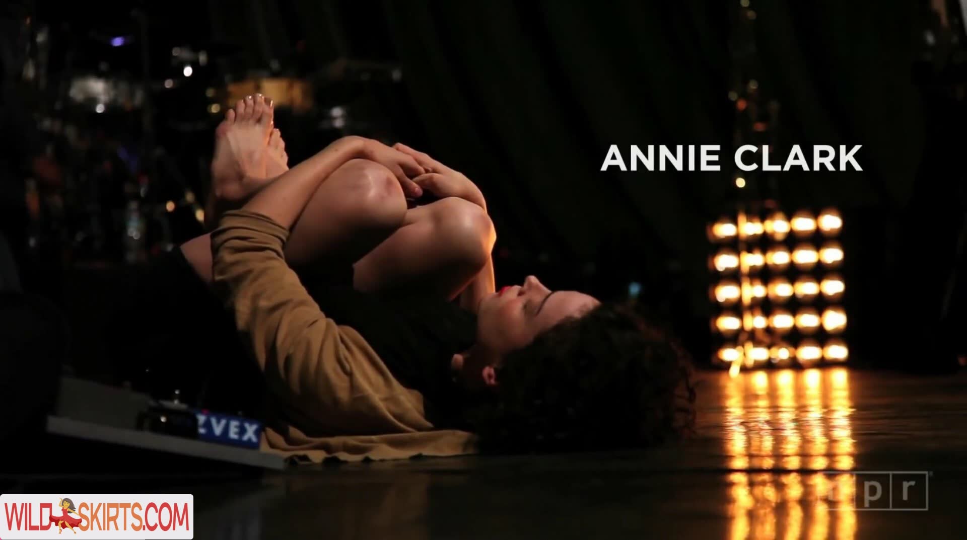 Annie Clark nude leaked photo #28