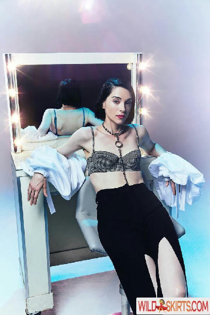 Annie Clark / St. Vincent / annie__clark nude Instagram leaked photo #13