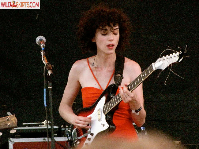 Annie Clark / St. Vincent / annie__clark nude Instagram leaked photo #17