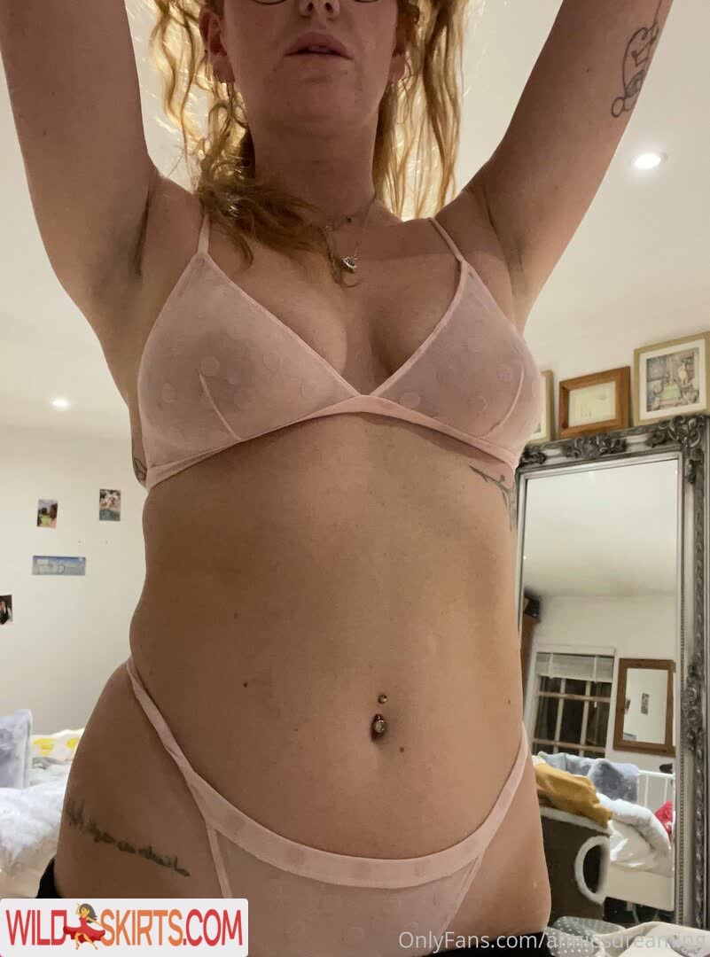 Annieecharlotte nude leaked photo #94