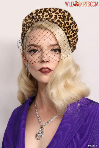 Anya Taylor-Joy / anyataylorjoy / owlicats nude OnlyFans, Instagram leaked photo #305