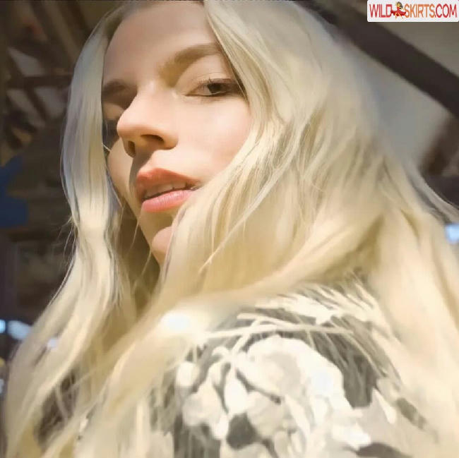 Anya Taylor-Joy / anyataylorjoy / owlicats nude OnlyFans, Instagram leaked photo #591