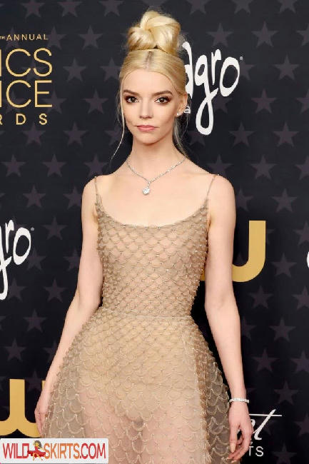 Anya Taylor-Joy / anyataylorjoy / owlicats nude OnlyFans, Instagram leaked photo #665