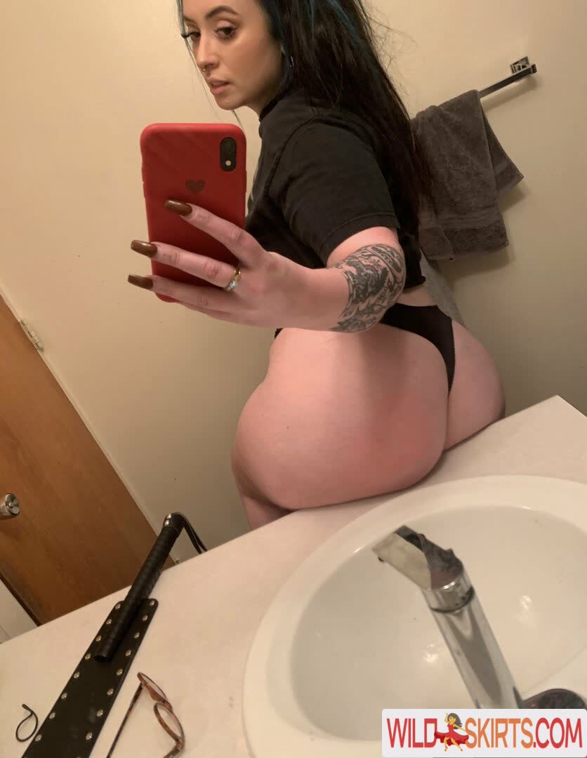 aquariush0e nude OnlyFans leaked photo