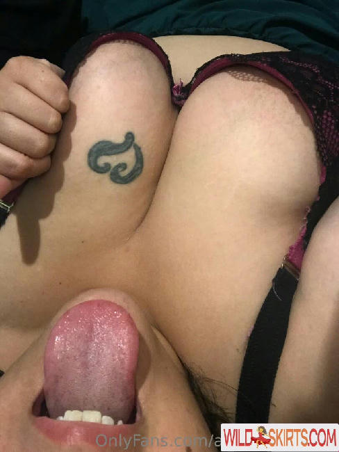 arabianandkiwi / arabianandkiwi / iamarabiann nude OnlyFans, Instagram leaked photo #35