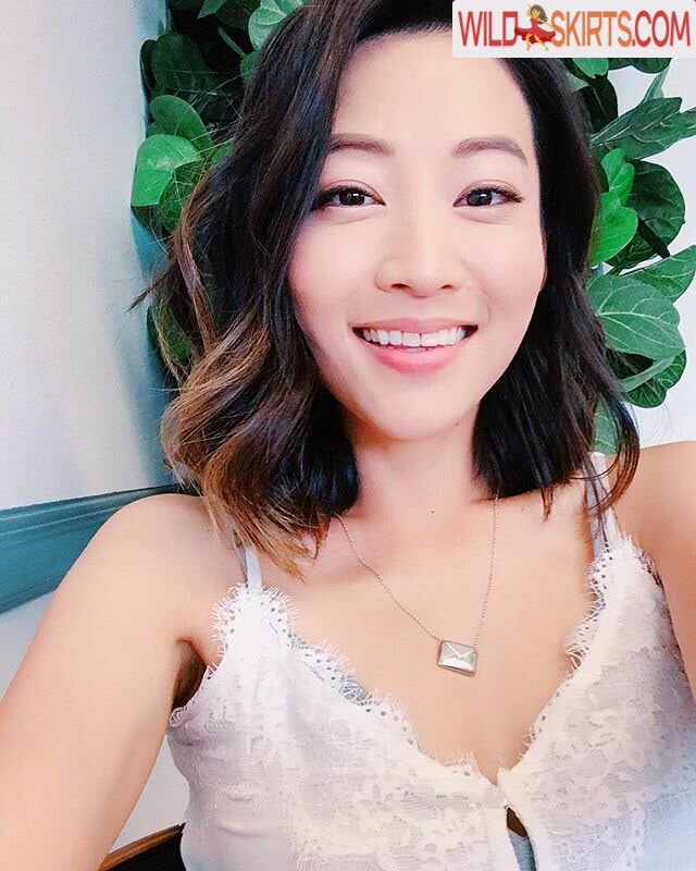 Arden Cho nude leaked photo #12