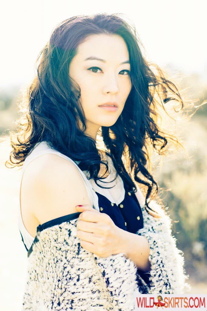 Arden Cho nude leaked photo #37