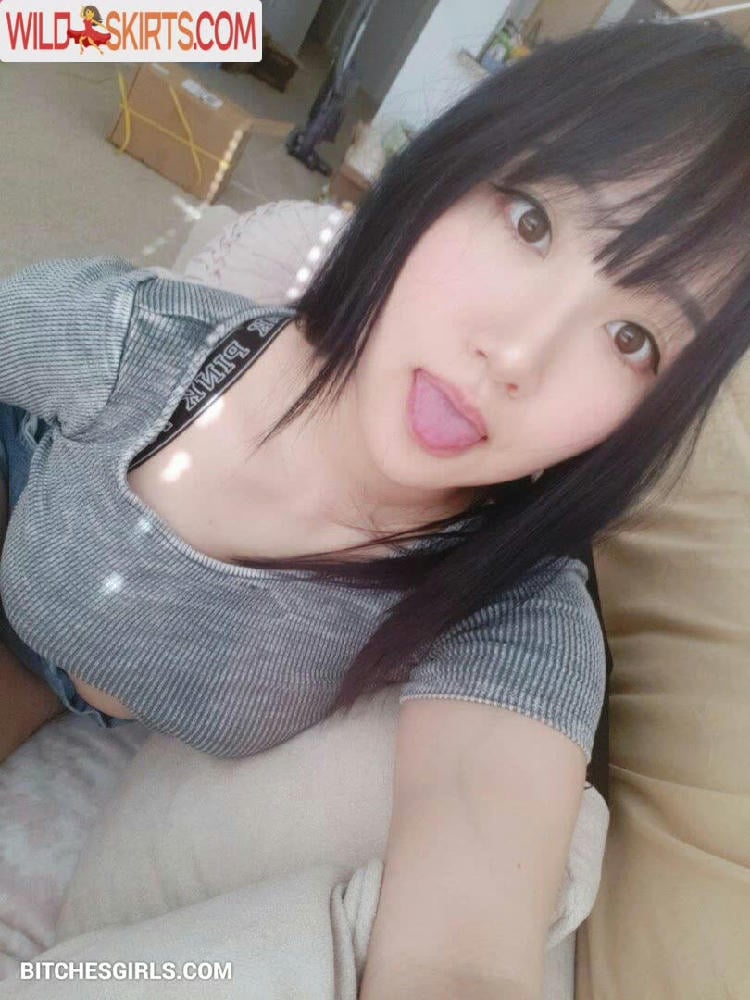 AriaSaki / AriaSaki / simplyjustaria nude OnlyFans, Instagram leaked photo #36