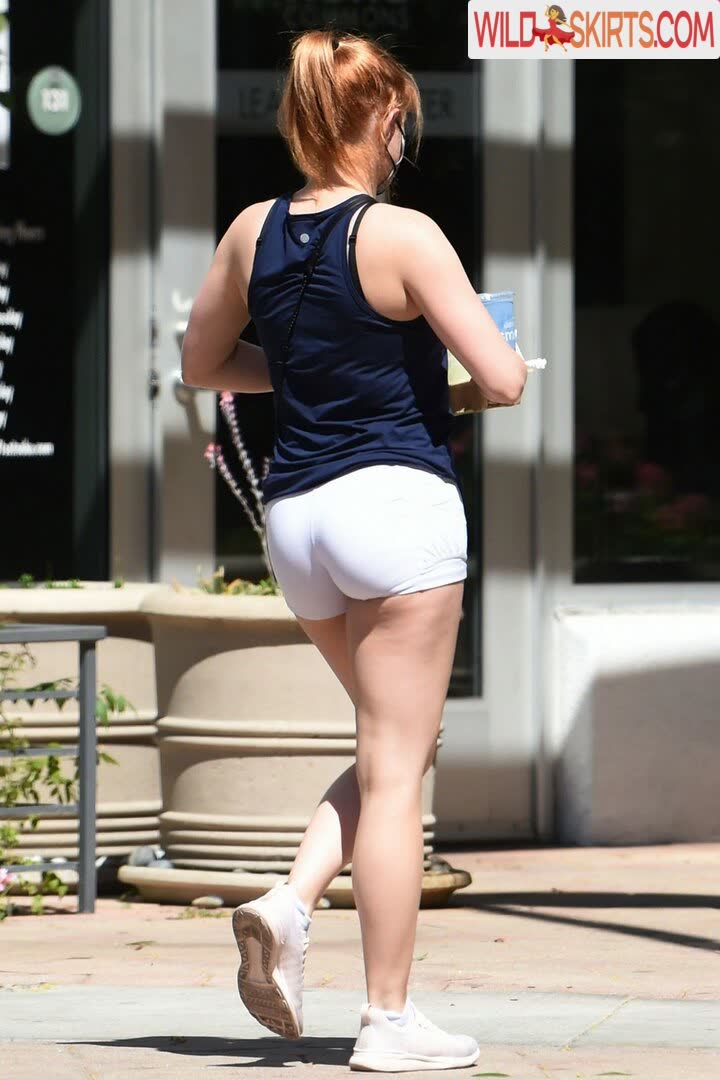 Ariel Winter nude leaked photo #457