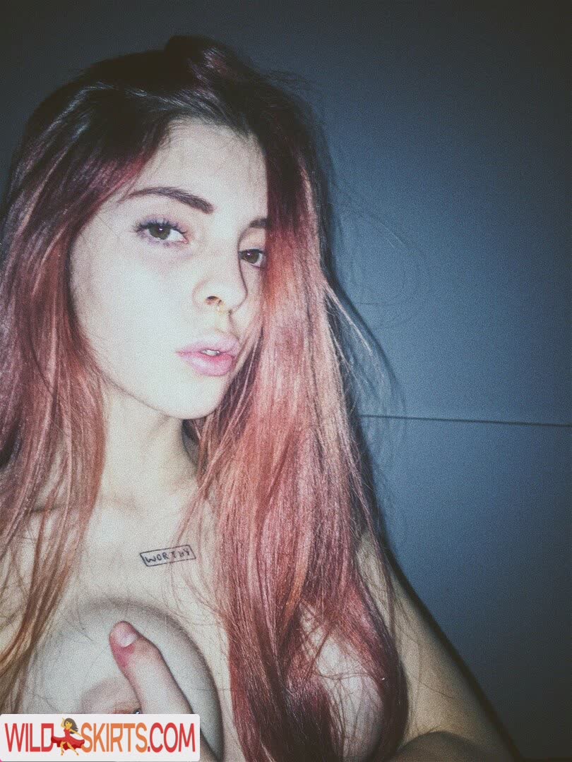 Arielanotariana / cutieerag3 / kiutireish nude OnlyFans, Instagram leaked photo #10