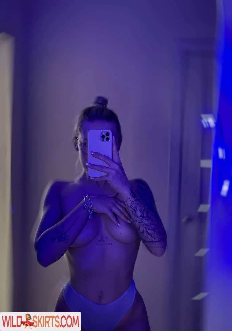 Arinawhynot nude leaked photo #11