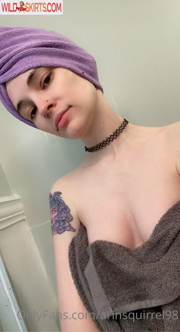 Arinsquirrel98 nude leaked photo #47