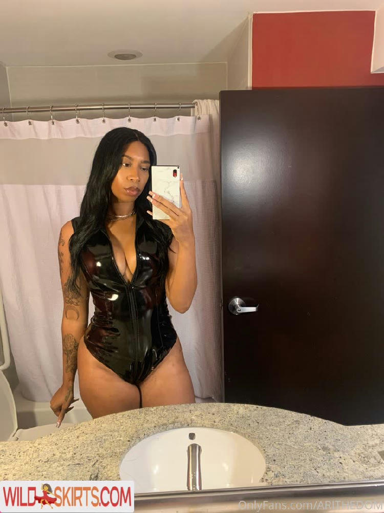 Aritheamazon / Ari T / Arrianathedomme / Ebony Kink Queen / The ebony amazon / ari_amazon / aritheamazon / azriatheamazon nude OnlyFans, Instagram leaked photo #5