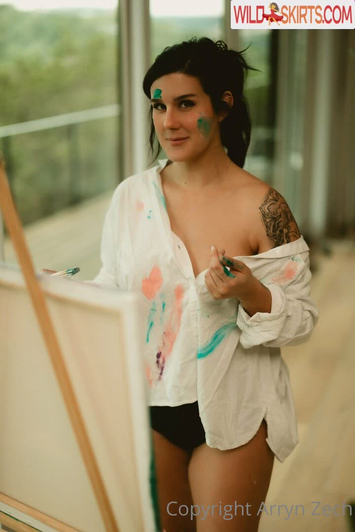 Arryn Zech nude leaked photo #10