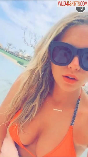 Ashley Benson / AshBenzo / ashley_benson1 / ashleybenson nude OnlyFans, Instagram leaked photo #157