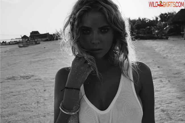 Ashley Benson / AshBenzo / ashley_benson1 / ashleybenson nude OnlyFans, Instagram leaked photo #442